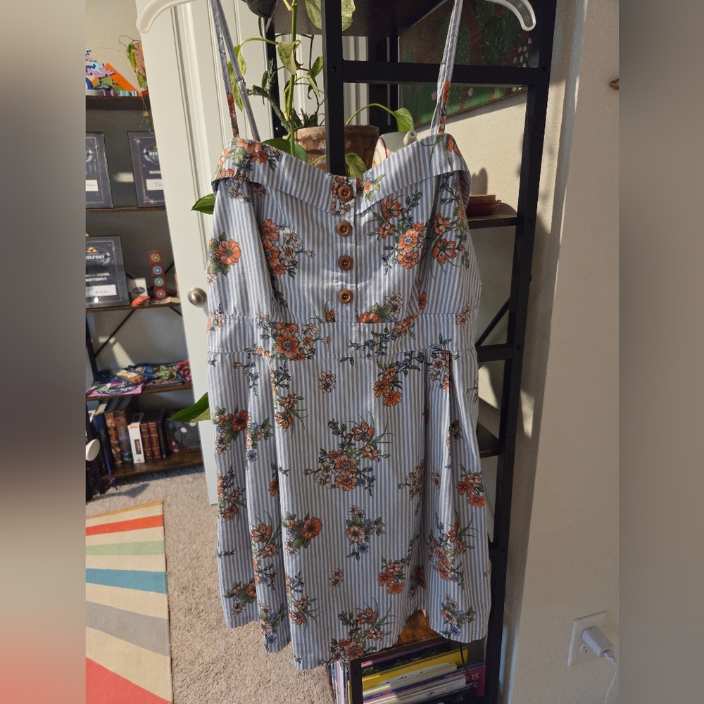 Forever 21 Blue Floral Smocked Dress